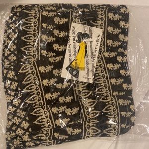 Cejon scarf in black and white New with tags and packaging only opened to photo